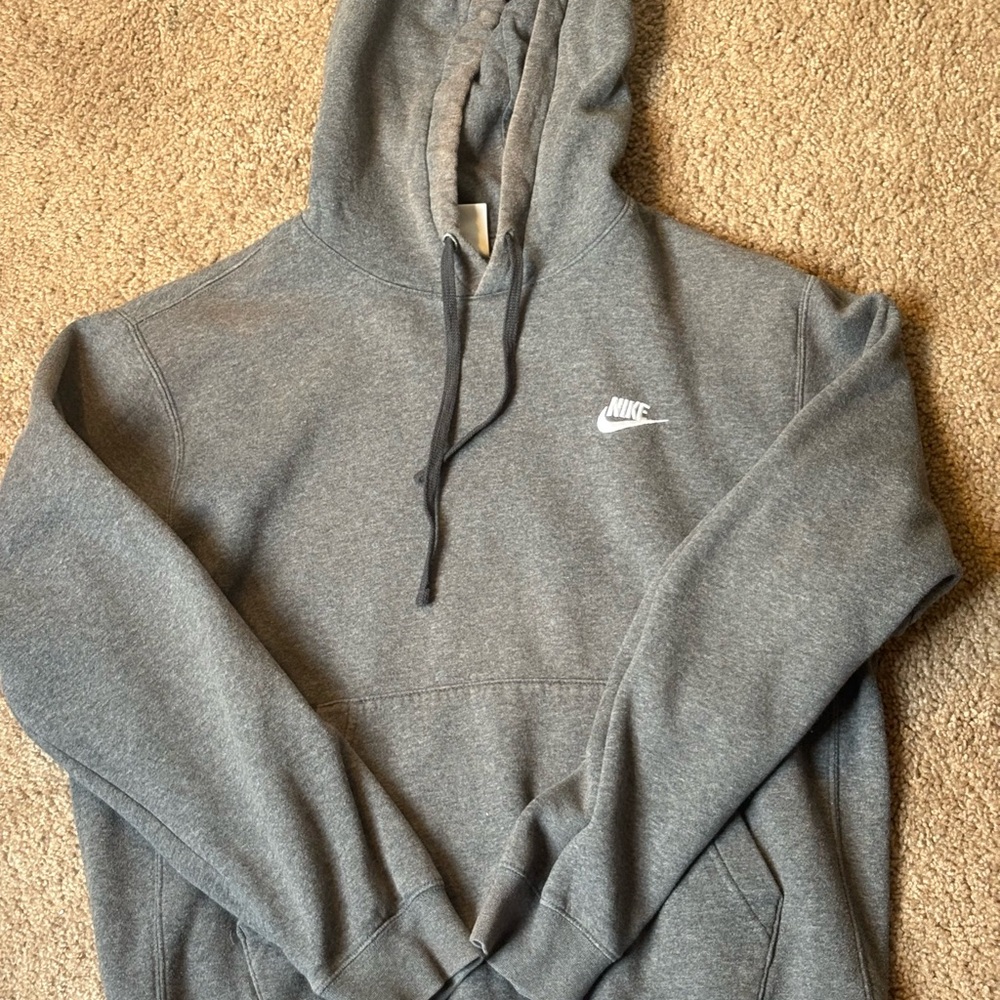 Nike Men's Gray Hoodie